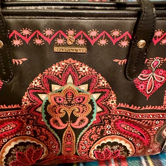 spartina , great handbag . Lots of room - Picture 2 of 3